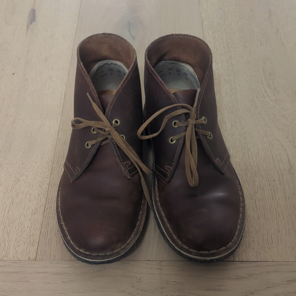 Clarks, size 5, beeswax